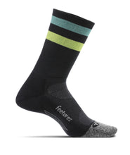 Load image into Gallery viewer, Feetures Elite Light Cushion Mini Crew Socks