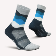 Load image into Gallery viewer, Feetures Elite LC Mini Crew - Blue Waves
